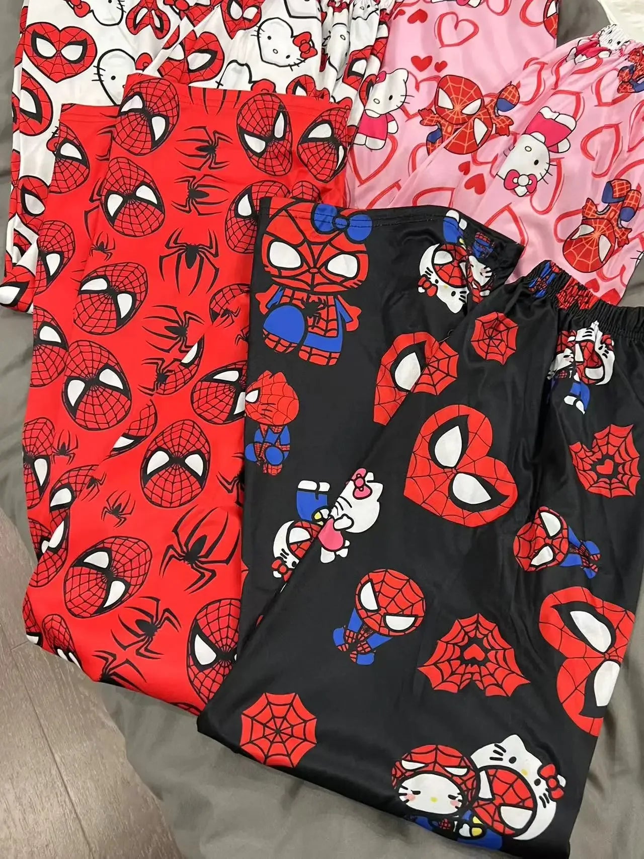 Calça de pijama Hello Kitty Homem-Aranha estilo anime, modelo Y2K, folgada, ideal para a família, para casais e meninas.